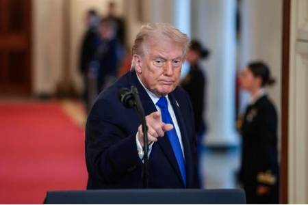 Báo Iran: Ông Trump muốn rút lui để giữ thể diện