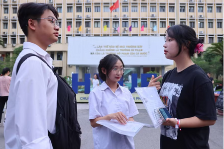 Nhiều trường bỏ xét tuyển A00, C00: Thí sinh chịu tác động ra sao?