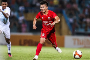 Quang Hải ‘vượt mặt’ đàn anh Thành Lương