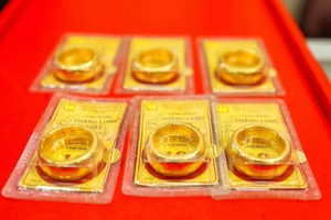 Giá vàng ngày 20/5: Đồng loạt lao dốc