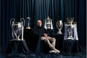 HLV Guardiola xác nhận rời Man City