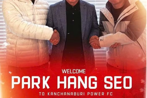 Thầy Park bất ngờ tái xuất cùng bóng đá Thái Lan