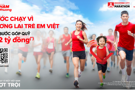 Công bố bộ vật phẩm giải Marathon Quốc tế thành phố Hồ Chí Minh Techcombank mùa thứ 8