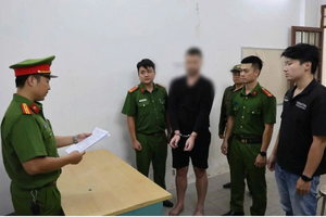 Người nước ngoài gây náo loạn tại quán cà phê giữa trung tâm Đà Nẵng bị khởi tố