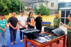 Triệt phá đường dây mua bán hơn 1.000 tài khoản ngân hàng