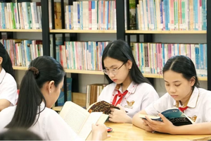 Miễn phí sách giáo khoa toàn quốc từ năm học 2029 - 2030