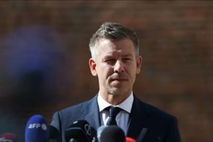 Hungary tuyên bố không cấp vũ khí cho Ukraine