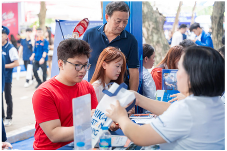 Thí sinh chỉ còn ít giờ để chốt nguyện vọng đại học 2026