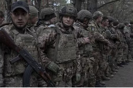EU chuẩn bị siết quy định với một nhóm người Ukraine
