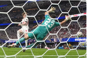 Ngược dòng điên rồ trước Anh, Argentina vào chung kết World Cup 2026