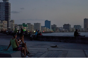 Lưới điện Cuba liên tiếp 
