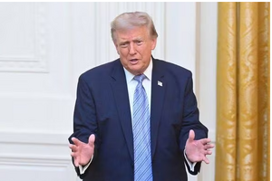 Tổng thống Trump gặp vấn đề về sức khỏe?