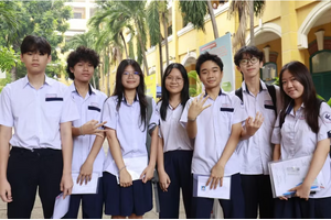 TPHCM rà soát nhập học, cân nhắc tuyển bổ sung lớp 10