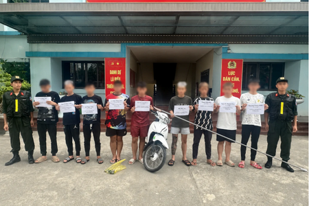 Bắt giữ 9 thanh thiếu niên mang hung khí, hẹn nhau giải quyết mâu thuẫn