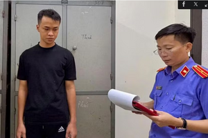 Bắt giam kẻ giả danh công an, cưỡng đoạt tiền cô gái tại khách sạn