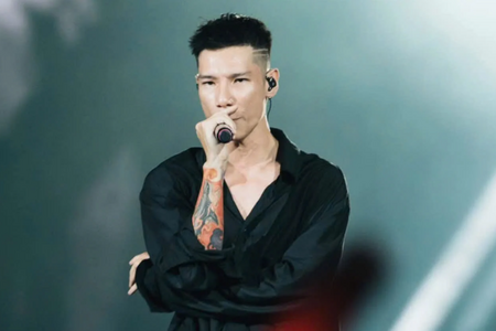 Sở VH&TT TP.HCM làm việc với rapper MCK về album bị cho phản cảm