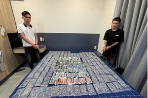 Triệt phá đường dây ma túy etomidate 'đội lốt' thuốc lá điện tử