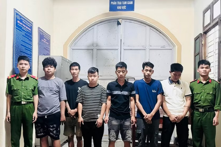 Hà Tĩnh triệt phá đường dây bán ma túy ‘cỏ’ nhắm vào học sinh và công nhân