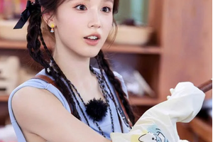 Hot girl đài Hồ Nam sụp đổ hình tượng sau show thực tế