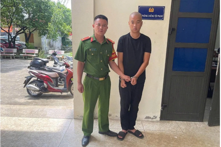 Khởi tố vụ án, tạm giữ hình sự người tháo trộm 2 bánh ôtô tại khu đô thị Thanh Hà