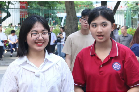 Bộ GDĐT lấy ý kiến thi vào lớp 10 chỉ 2 môn Toán và Ngữ văn