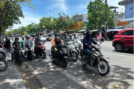 Dự báo thời tiết ngày 15/8: Bắc Bộ mưa dông, Trung Bộ nắng nóng