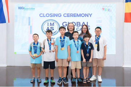 Việt Nam xuất sắc giành Giải Nhất kỳ thi Toán học quốc tế 2026: Một trường "ẵm" trọn 3 Huy chương Vàng