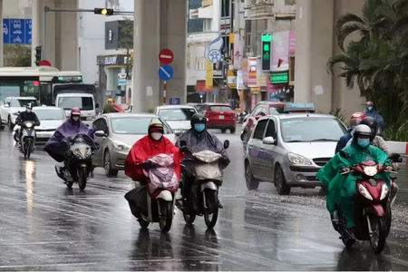 Dự báo thời tiết ngày 18/8: Bắc Bộ mưa lớn, Nam Bộ mưa dông về chiều tối