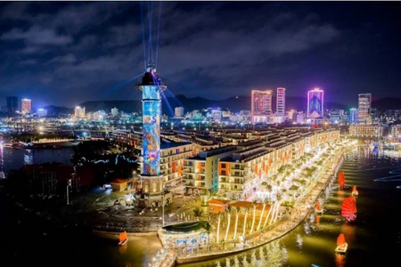Bỏ túi loạt tọa độ ăn chơi, check-in và xem pháo hoa rực rỡ dịp nghỉ lễ 2/9
