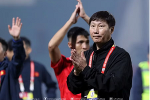 Báo Thái Lan: ‘HLV Kim Sang-sik là huyền thoại’