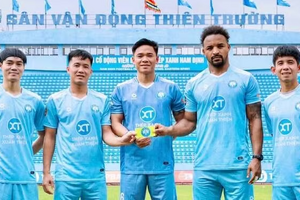 CLB Thép Xanh Nam Định trao trọng trách cho Xuân Son