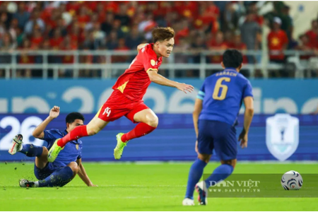 Ai sẽ thay Hoàng Đức lĩnh xướng tuyến giữa của ĐT Việt Nam tại FIFA ASEAN Cup 2026?