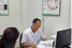 Mưa lớn ngập úng nhiều nơi, bác sĩ cảnh báo nguy cơ lây nhiễm nhiều bệnh nguy hiểm