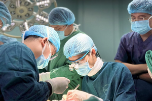 7 giờ nỗ lực bảo tồn ngón tay cho người bệnh