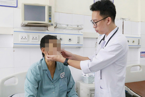 Chỉ số vàng da tăng gấp 42 lần giới hạn bình thường vì chữa bệnh bằng 'niềm tin' sai lầm