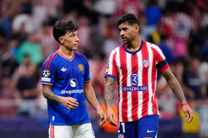 Nội bộ Man Utd ‘hỗn loạn’