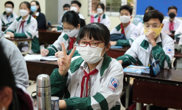 Hôm nay hơn 600.000 học sinh ở Hà Nội đến trường
