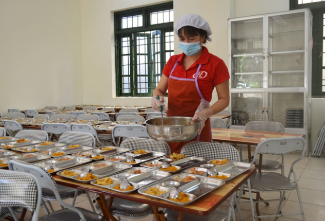 TP HCM nghiêm cấm việc cung cấp thực phẩm không đảm bảo cho trường học