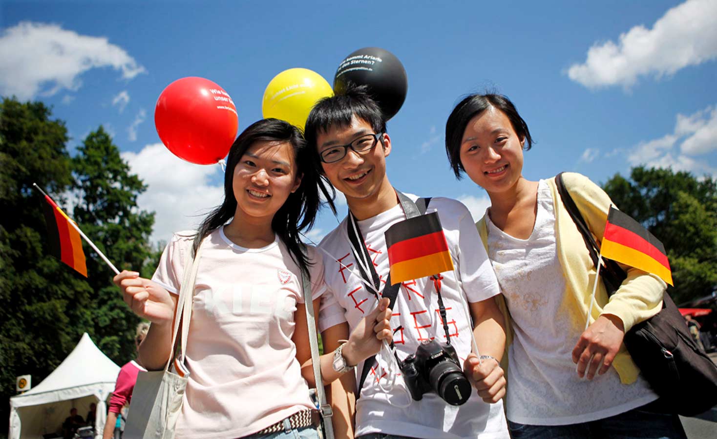 Đức tăng số ngày làm thêm mỗi năm cho du học sinh