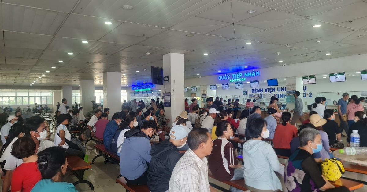 Kéo giảm tối đa cảnh đợi chờ khám bệnh cho bệnh nhân ung thư