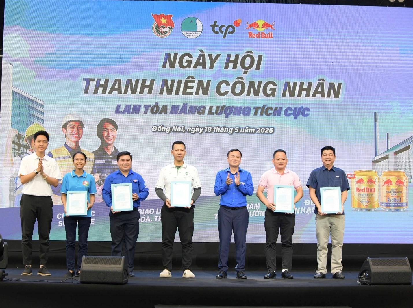 Sôi động Ngày hội “Thanh niên công nhân – Lan toả năng lượng tích cực” tại Đồng Nai