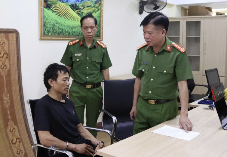 Bé gái 9 tuổi bị kẻ lạ mặt đánh lừa kiểm tra sức khỏe rồi thực hiện hành vi vi phạm pháp luật