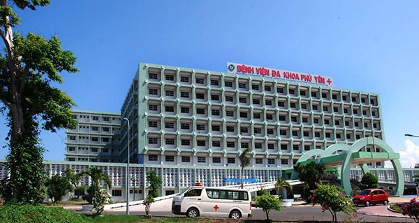 Cứu sống bệnh nhân bị thương nghiêm trọng vùng cổ, xuyên tĩnh mạch cảnh trong tại Đắk Lắk