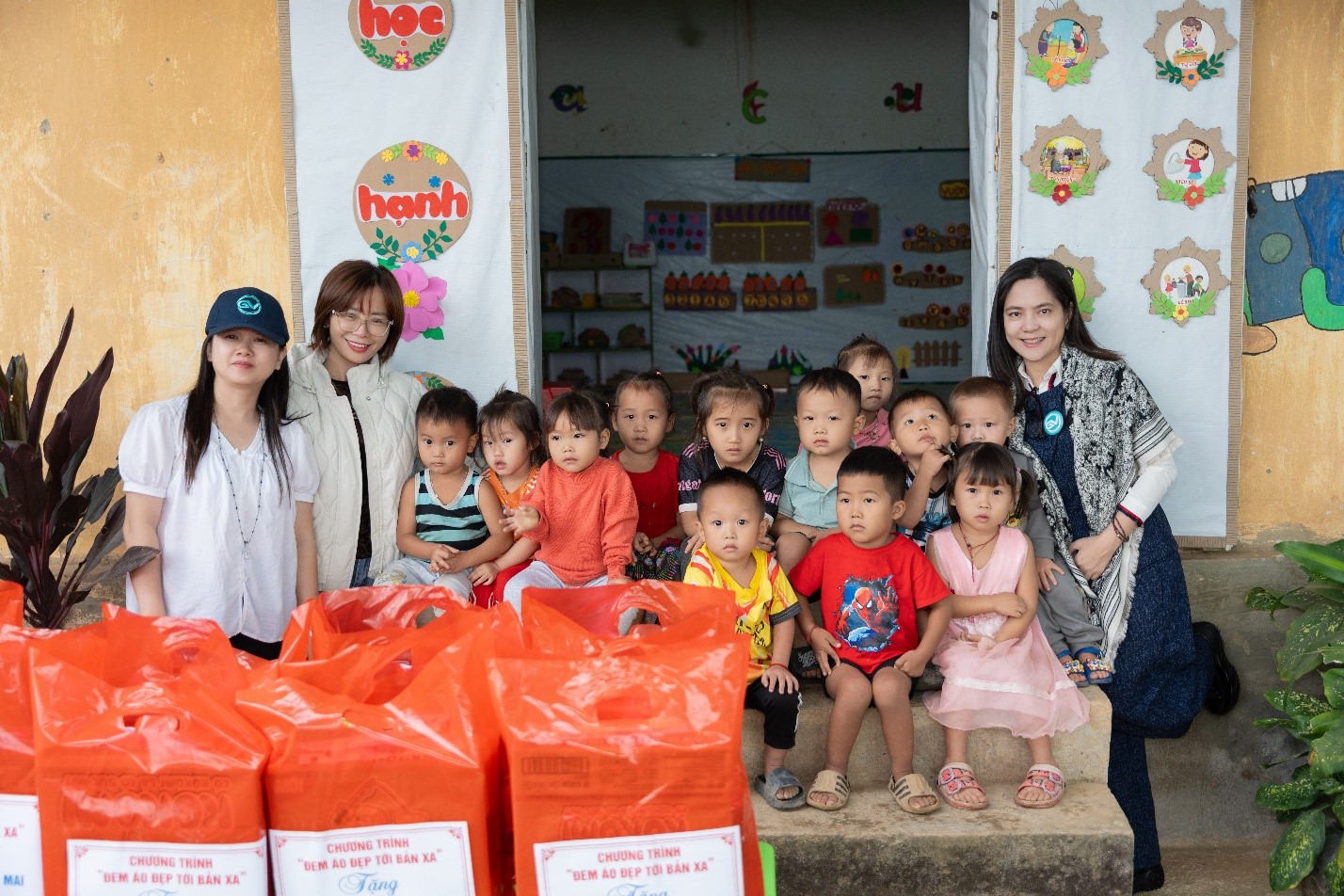 Một chân dung đẹp của nghề giáo: Cô Diệu Anh – Người thắp sáng yêu thương và hy vọng