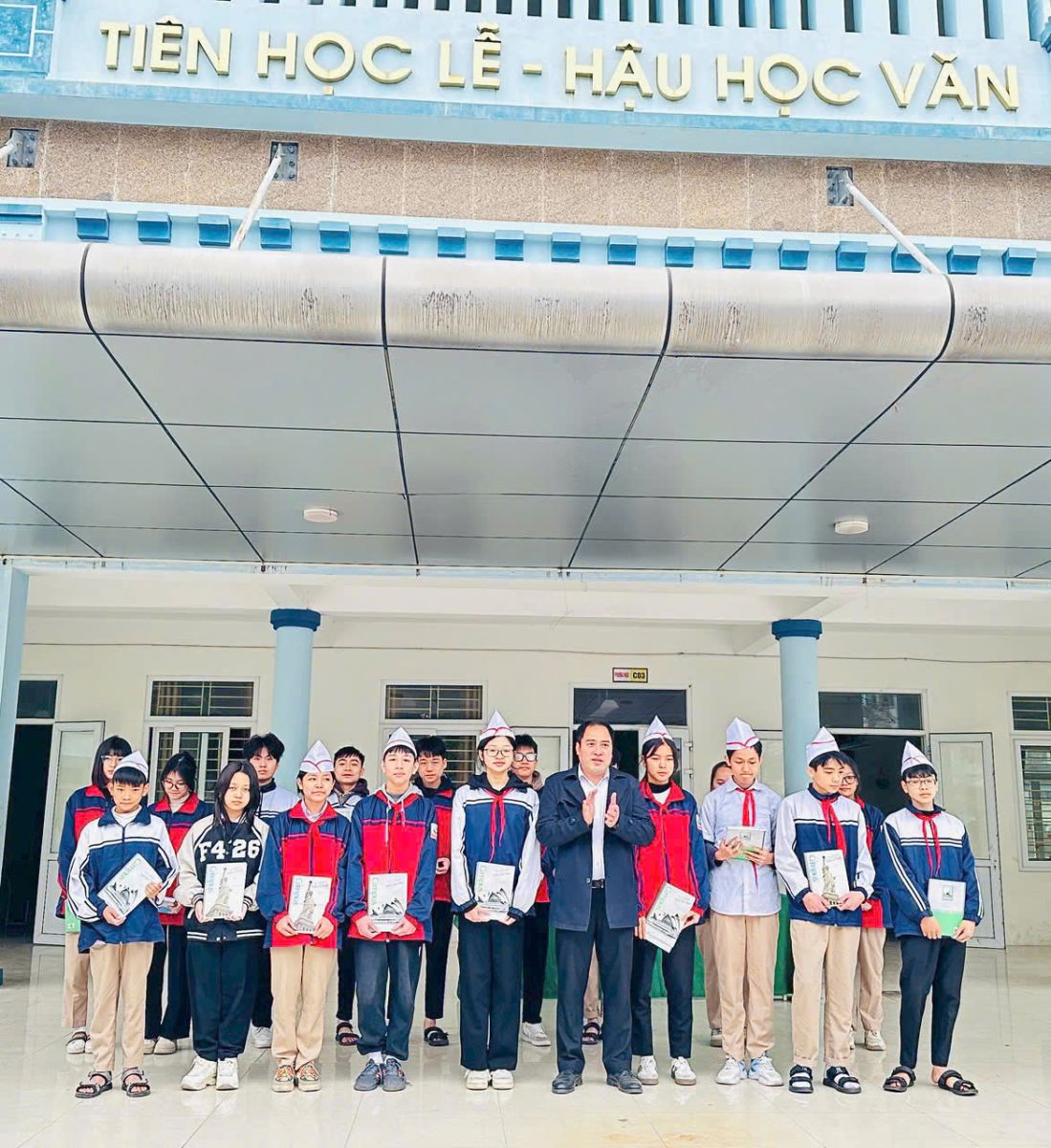 Đào tạo học sinh chất lượng cao – yêu cầu đặt ra cho giáo dục Hà Nội và câu chuyện từ một mô hình bồ