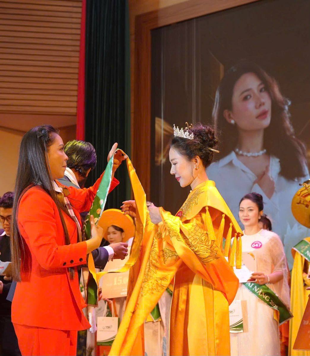 Á hoàng 1 Miss Yogi 2026 Trịnh Thị Hồng Phượng: “Yoga giúp tôi đẹp, cân bằng và tích cực hơn”