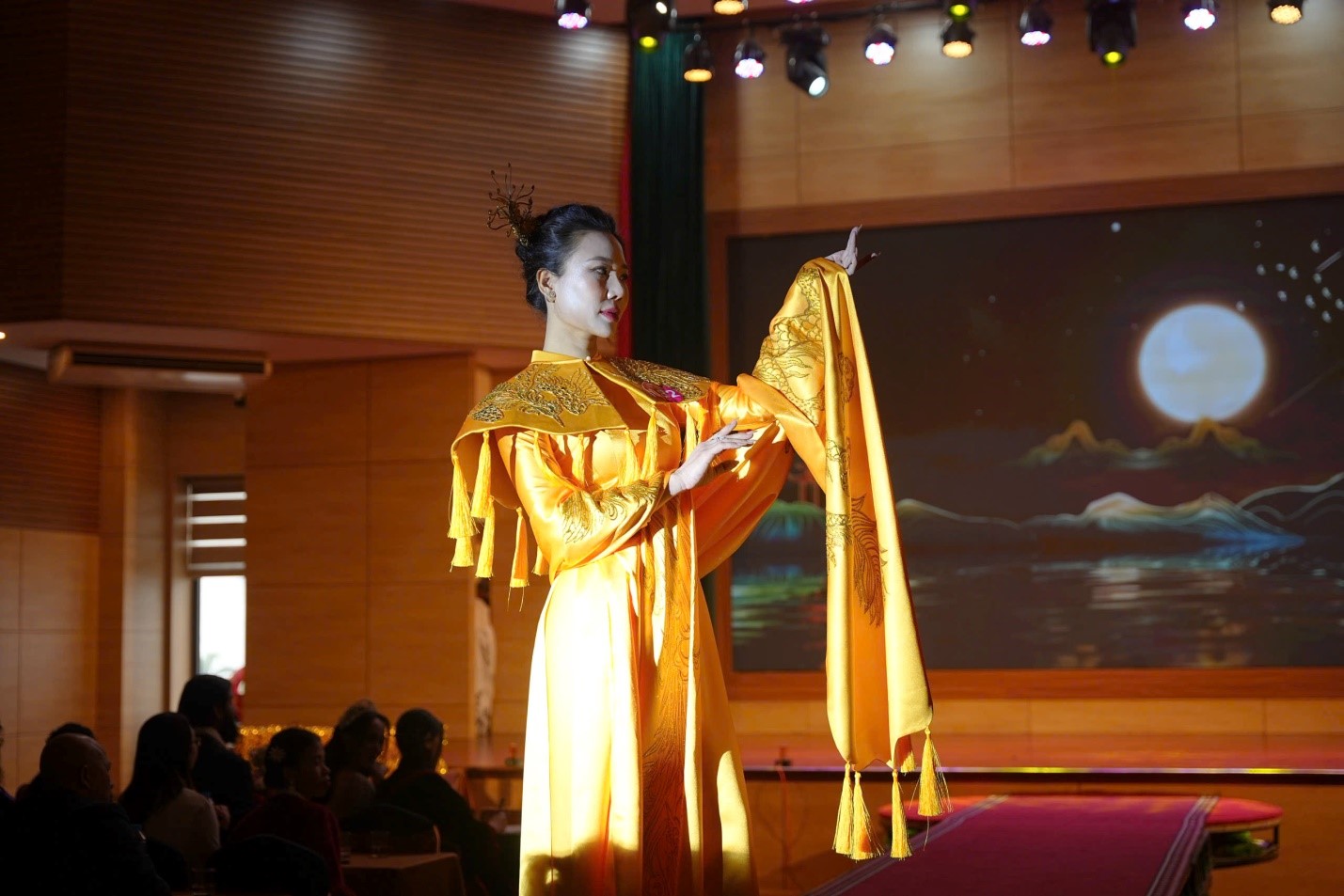 Á hoàng 1 Miss Yogi 2026 Trịnh Thị Hồng Phượng: “Yoga giúp tôi đẹp, cân bằng và tích cực hơn”