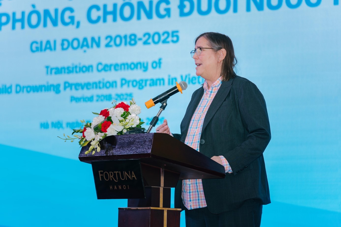 Hàng trăm nghìn trẻ em được học kỹ năng sinh tồn trong môi trường nước