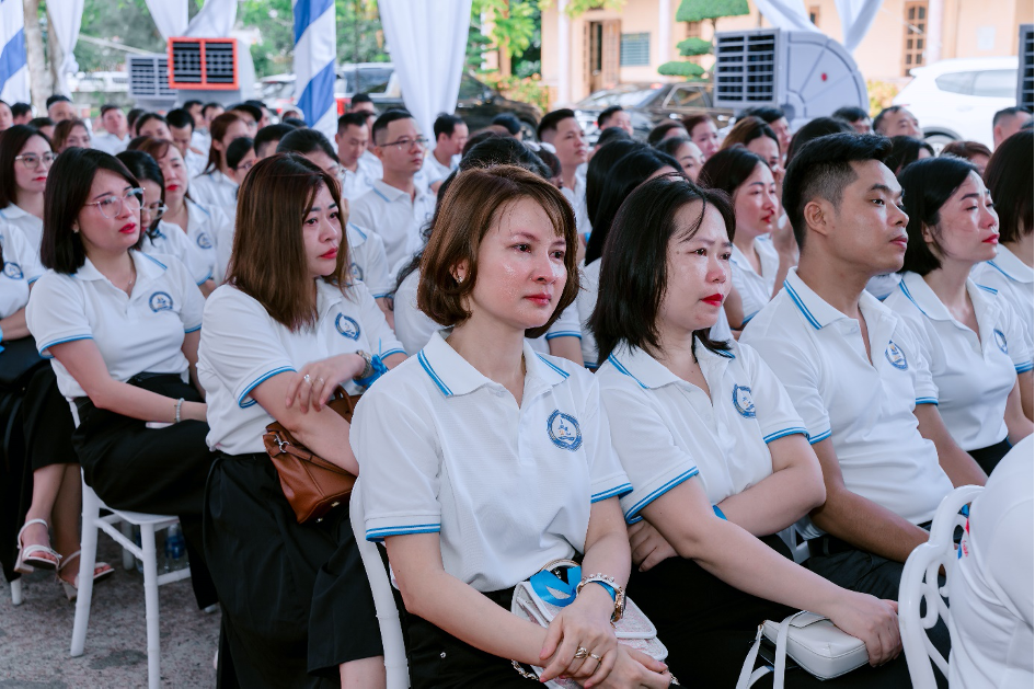 Từ mái trường đến trách nhiệm với cộng đồng